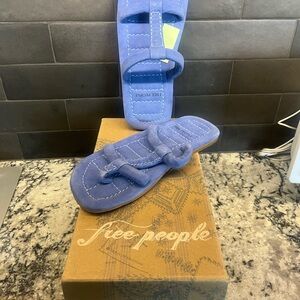 Free People Lavender Suede Toe-Loop Sandals